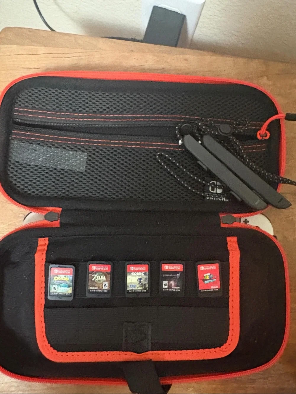Nintendo switch oled with 5 Nintendo games